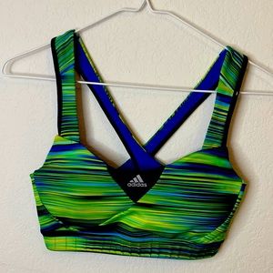 Sports bra